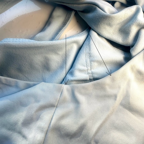 Fabletics SET: Cropped Top + Legging Light Blue - Picture 10 of 10